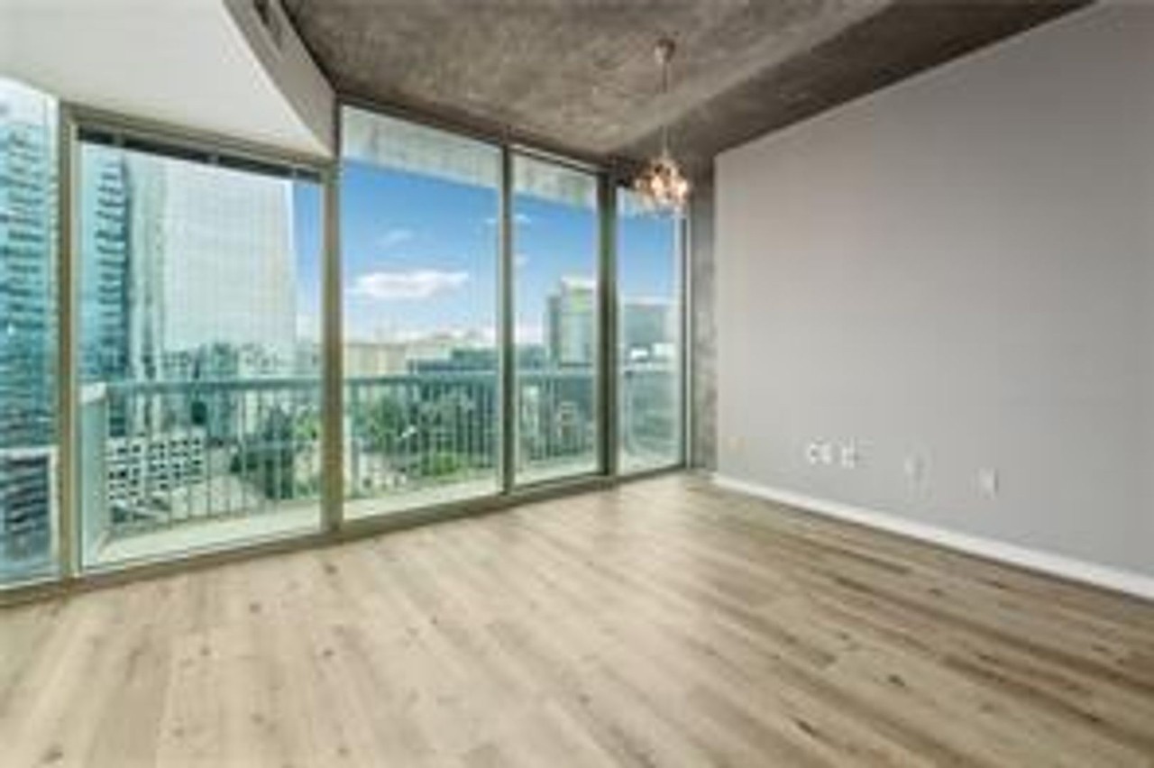 3324 Peachtree Rd Ne - Photo 4 of 50
