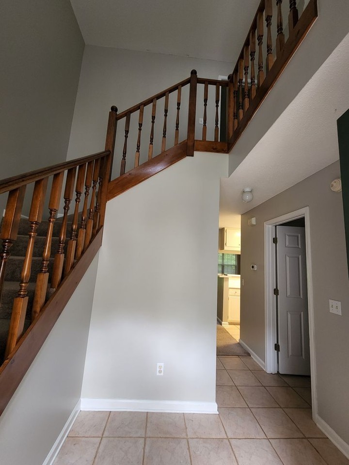 106 Woodrun Dr - Photo 2 of 29