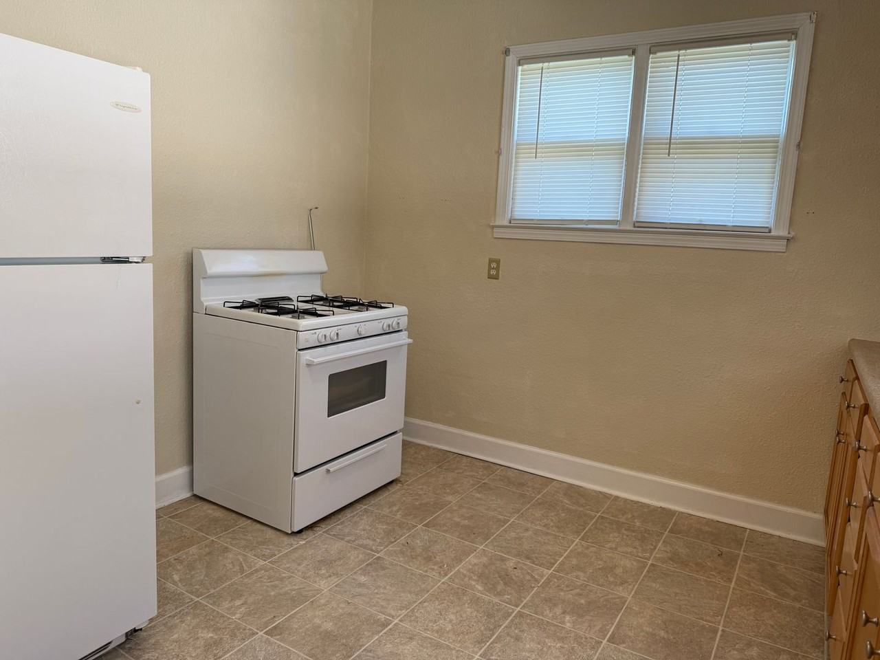 1017 S 25th St - Photo 6 of 6