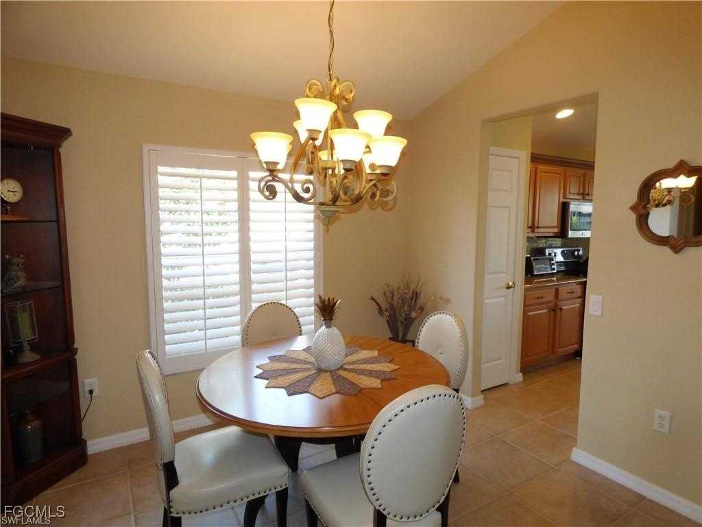 10053 Majestic Ave - Photo 5 of 20