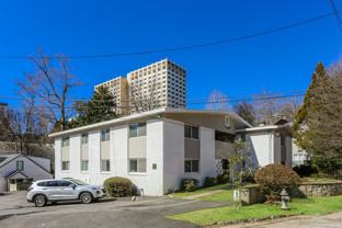 100 Terrace Dr Ne #8 - Photo 1 of 1