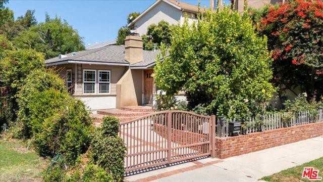 4385 Camellia Ave - Photo 2 of 2