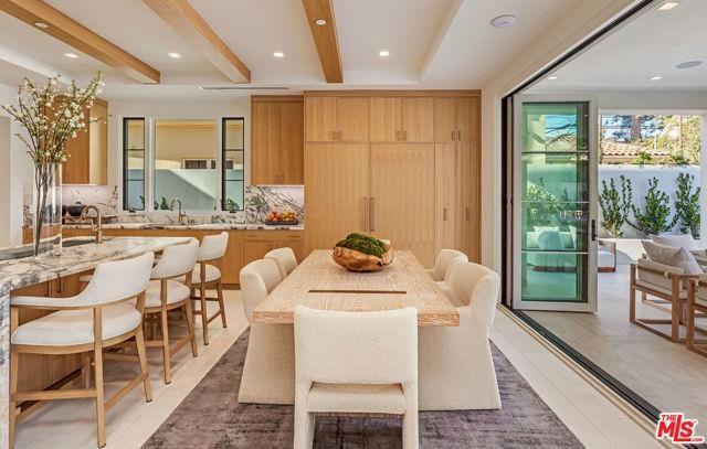 409 21st St - Photo 2 of 8