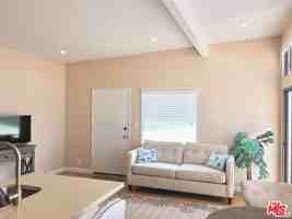 featured image of 25164 Malibu Rd #D