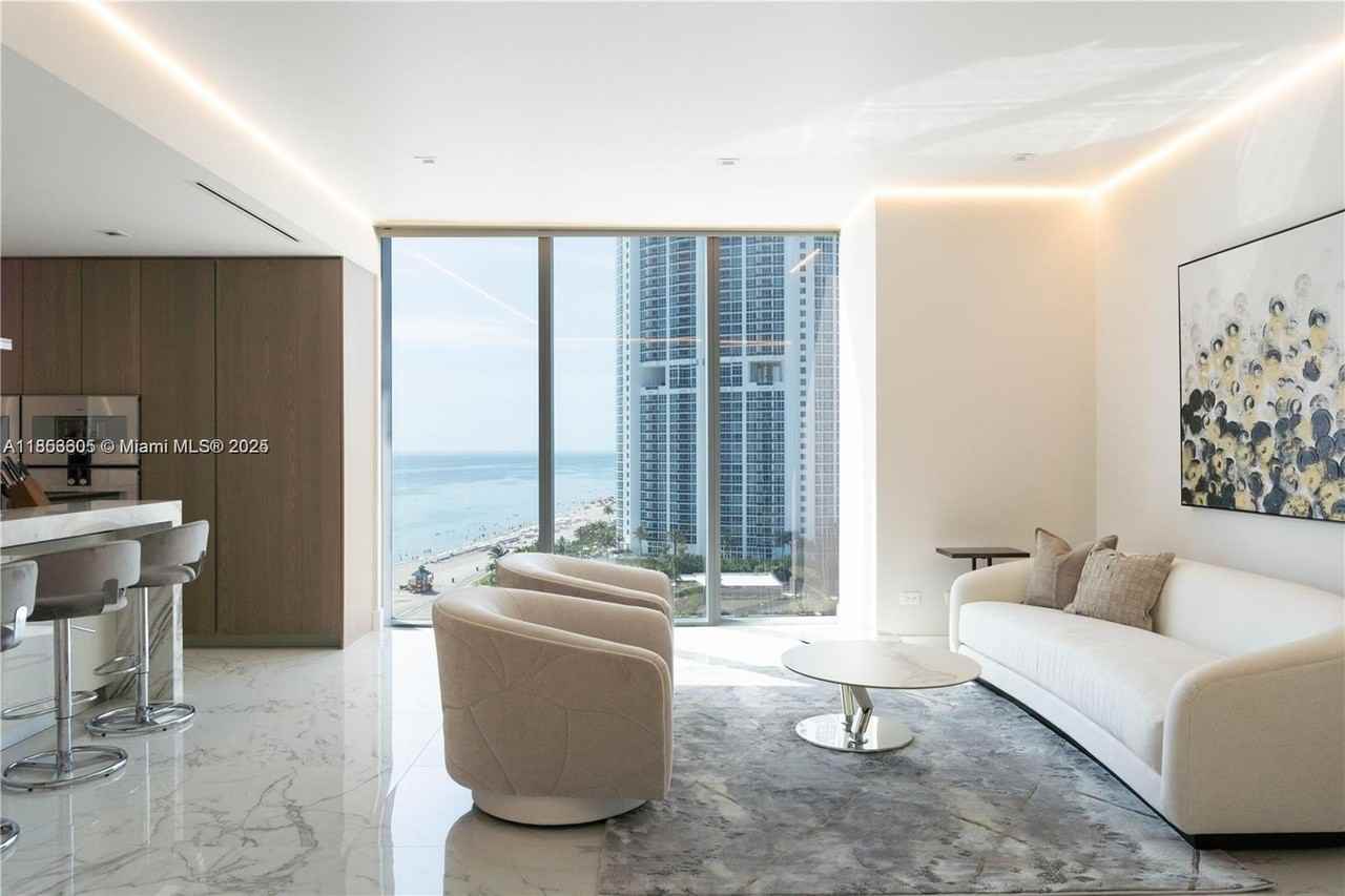 18501 Collins Ave #1104 - Photo 2 of 17