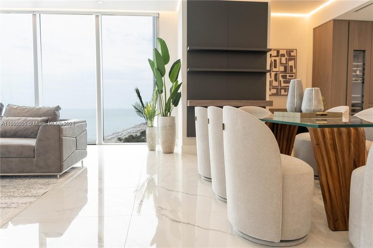 18501 Collins Ave #1104 - Photo 6 of 17