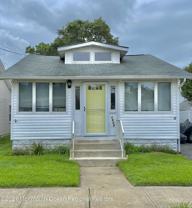 1835 Fernwood Rd - Photo 1 of 1