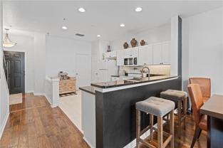 941 Hampton Cir #109 - Photo 1 of 1