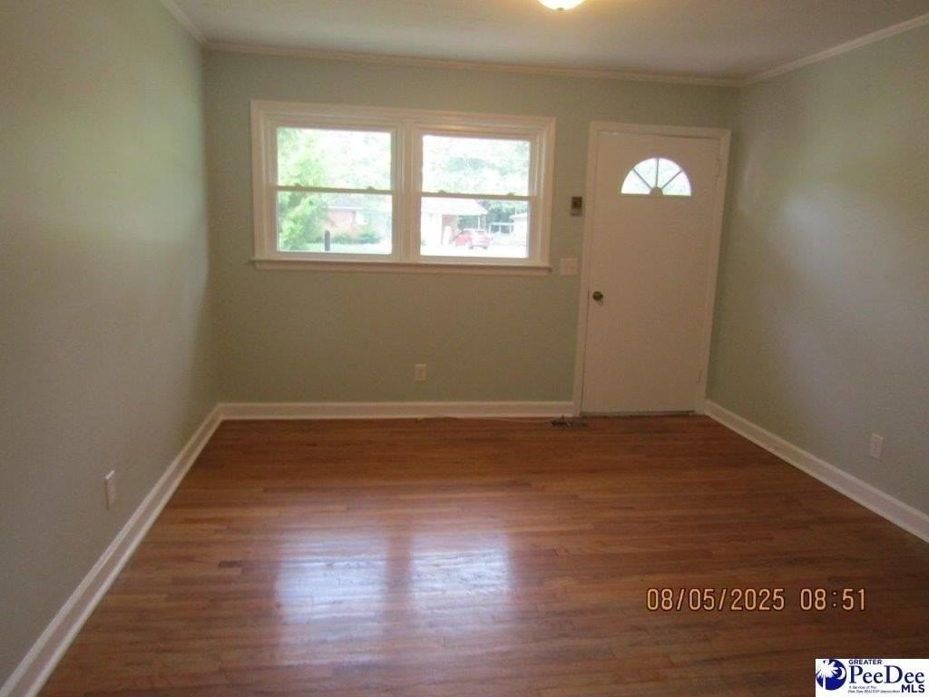 1743 Williamsburg Cir - Photo 4 of 13