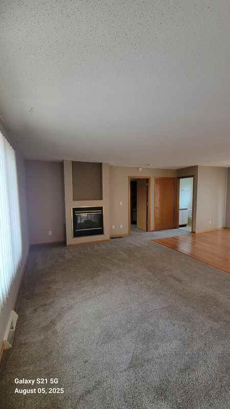4306 E Jelinek Ave - Photo 4 of 25