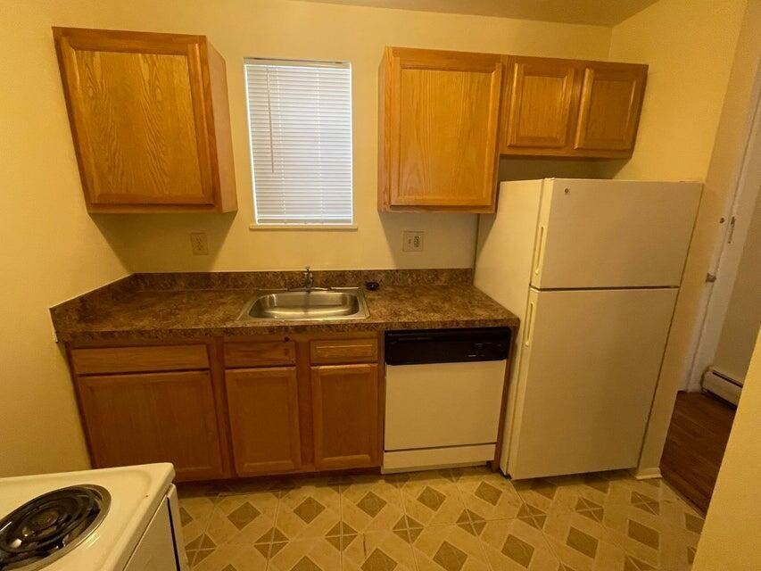 4200 Rochester Rd - Photo 4 of 12