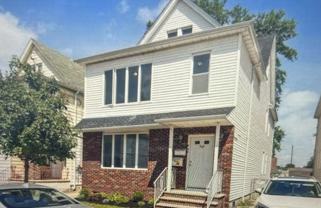 453 Banta Ave - Photo 1 of 1