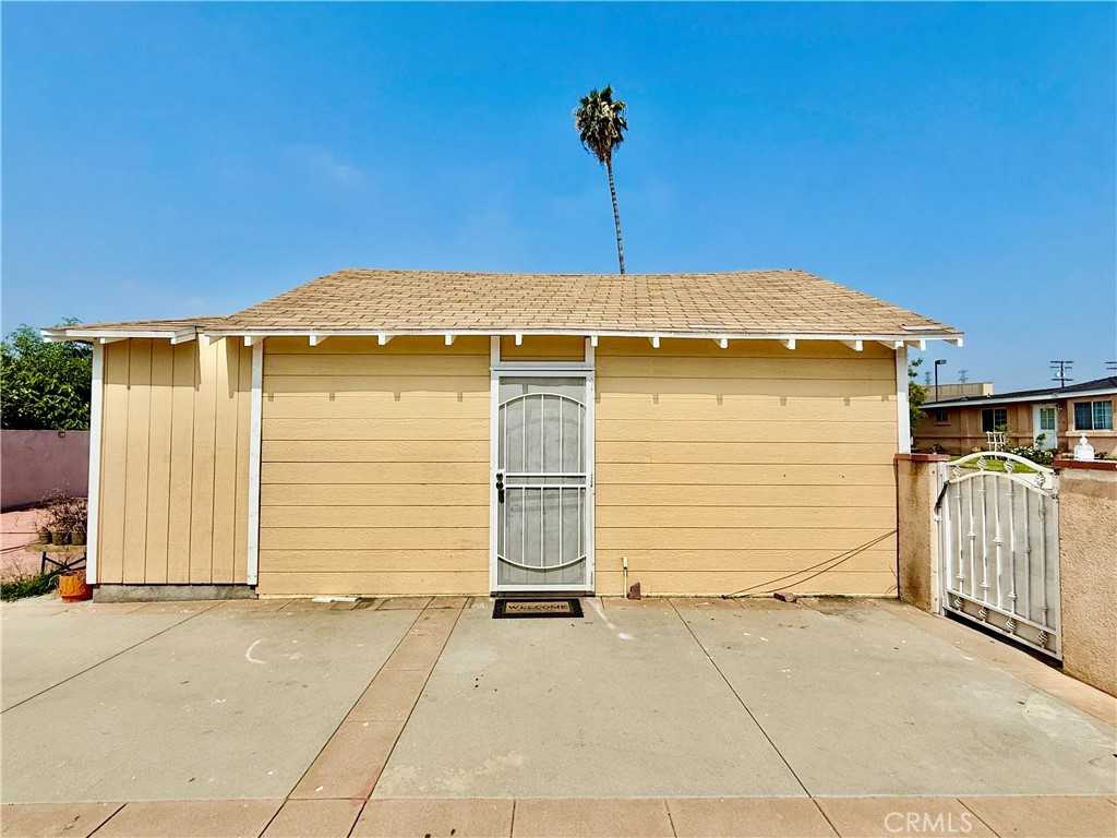 153 S Muscatel Ave - Photo 2 of 14