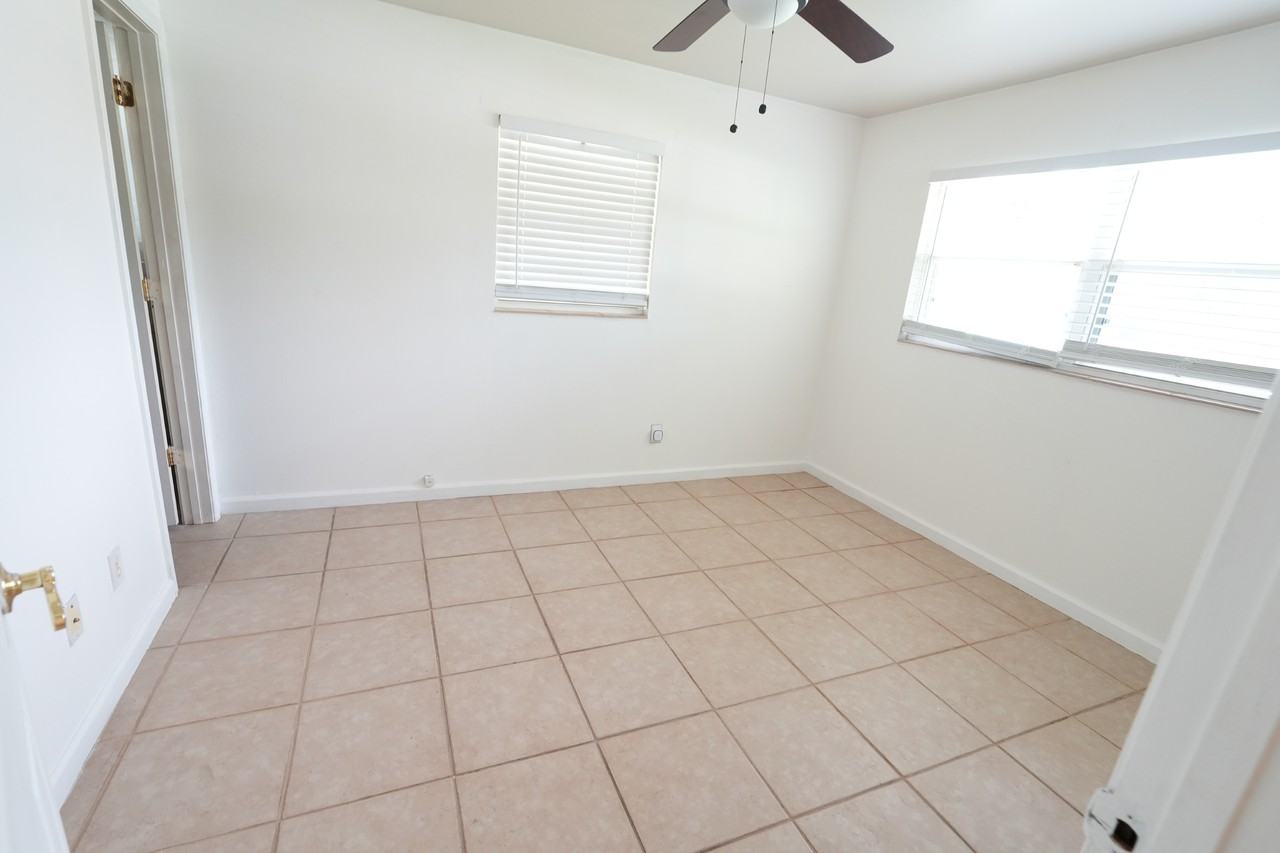 2937 Matthew Drive - Photo 7 of 16