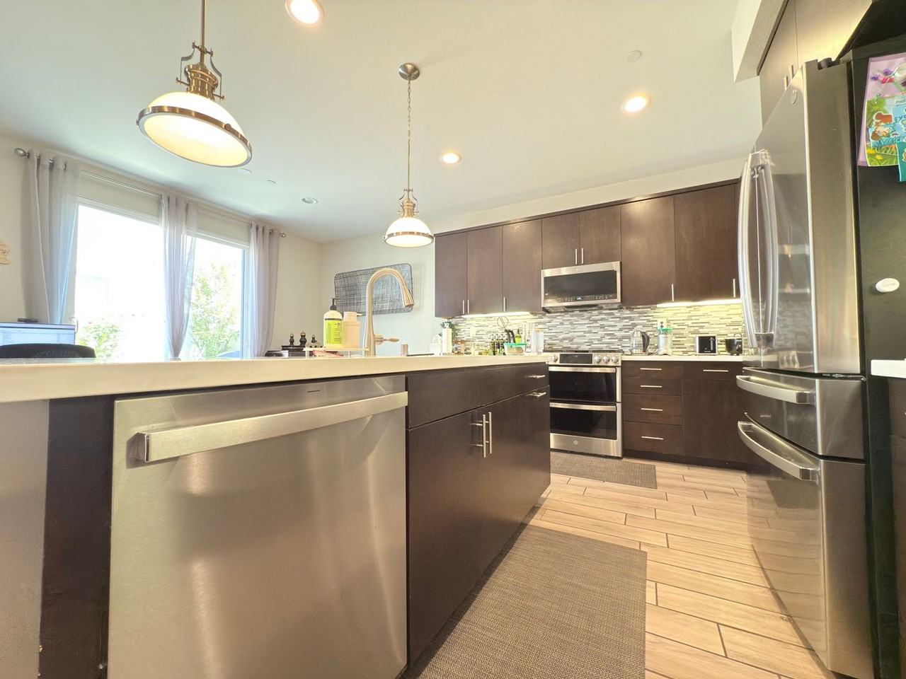 20057 Weeks Way - Photo 7 of 10