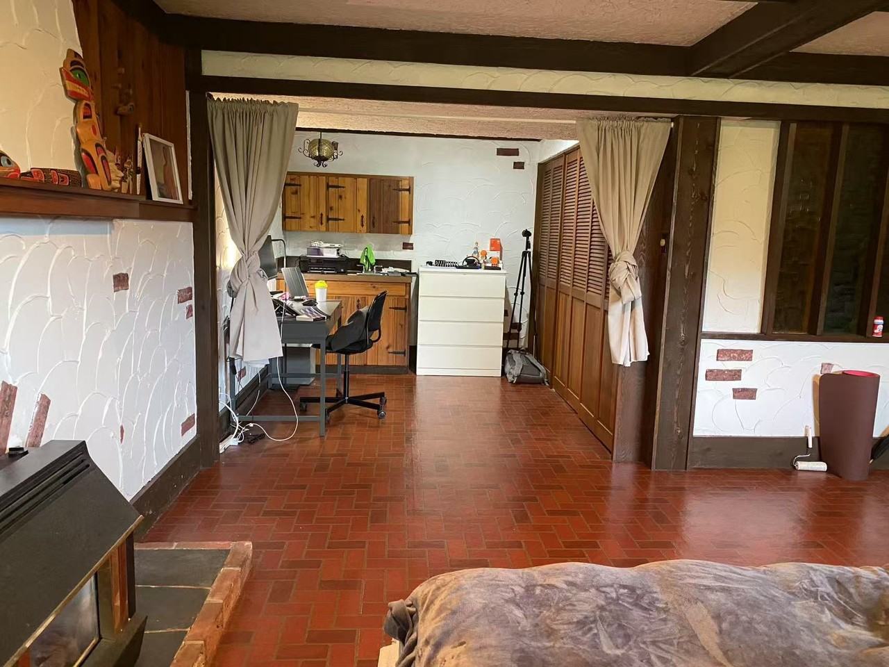 4709 Haggart Street - Photo 4 of 11