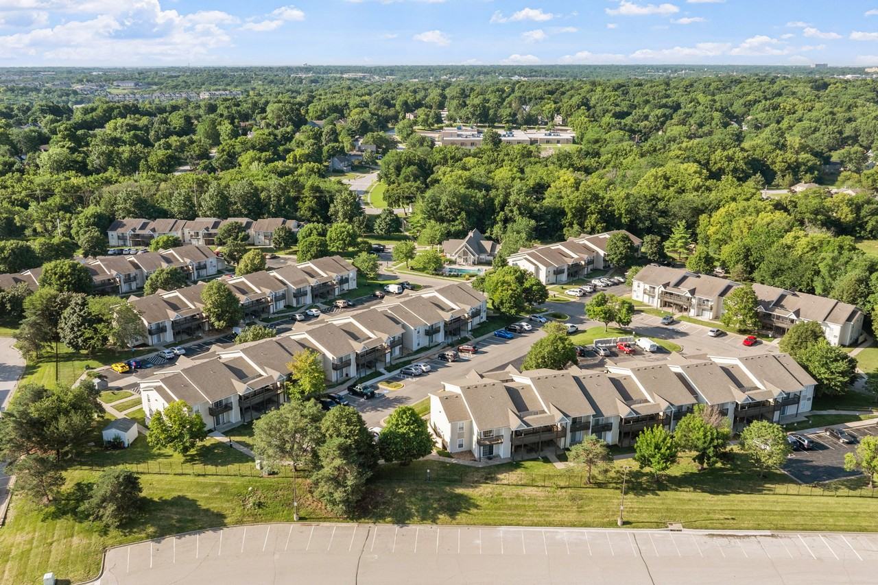 Park at Olathe Station - Photo 6 of 33