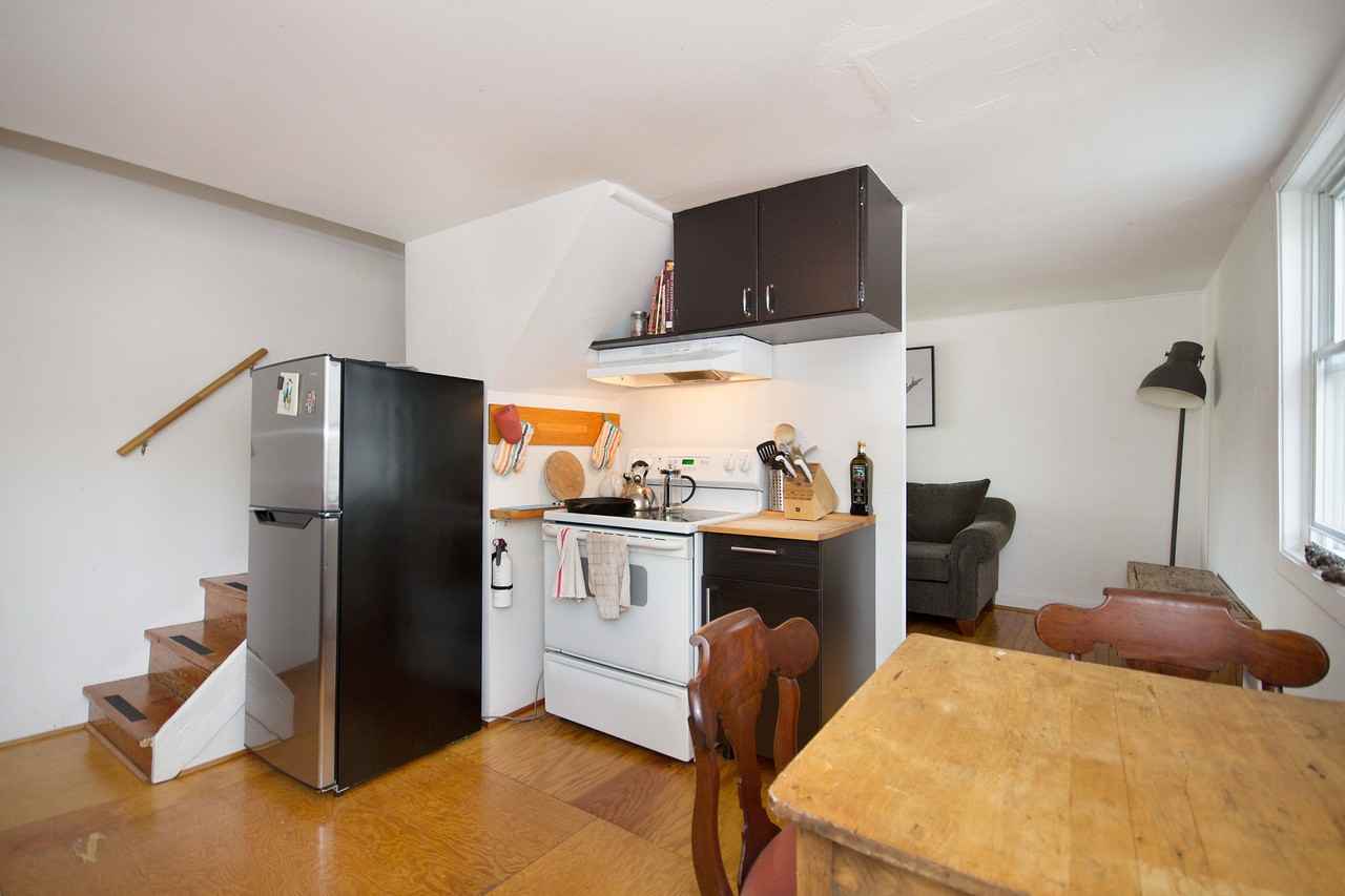 63 Rue Garneau #B - Photo 2 of 16