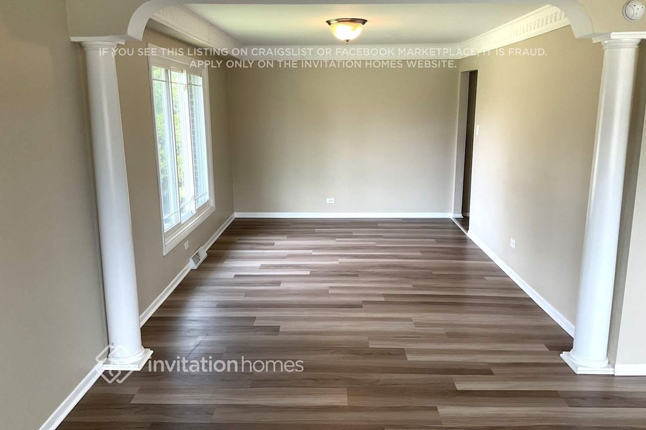 15529 Orogrande Dr - Photo 3 of 14