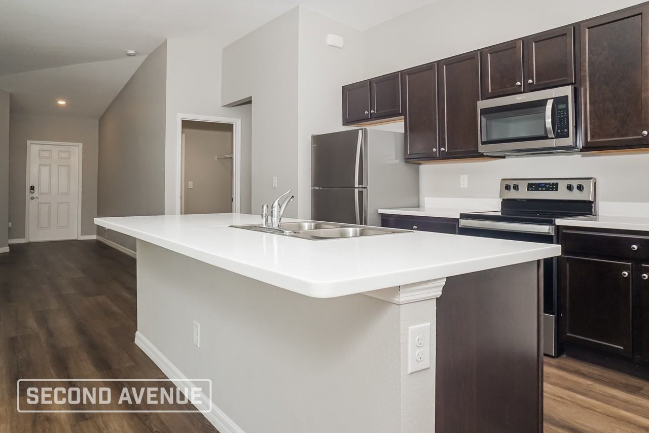 14308 Aldridge Ave - Photo 5 of 24