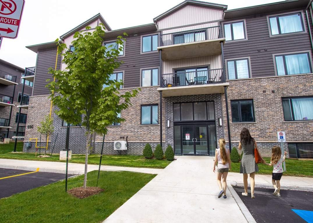 Cinque Apartments - Photo 2 of 13