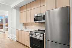 526 Baltic St #5D - Photo 1 of 1