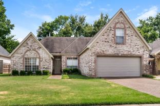 6729 Whitten View Ln - Photo 1 of 1