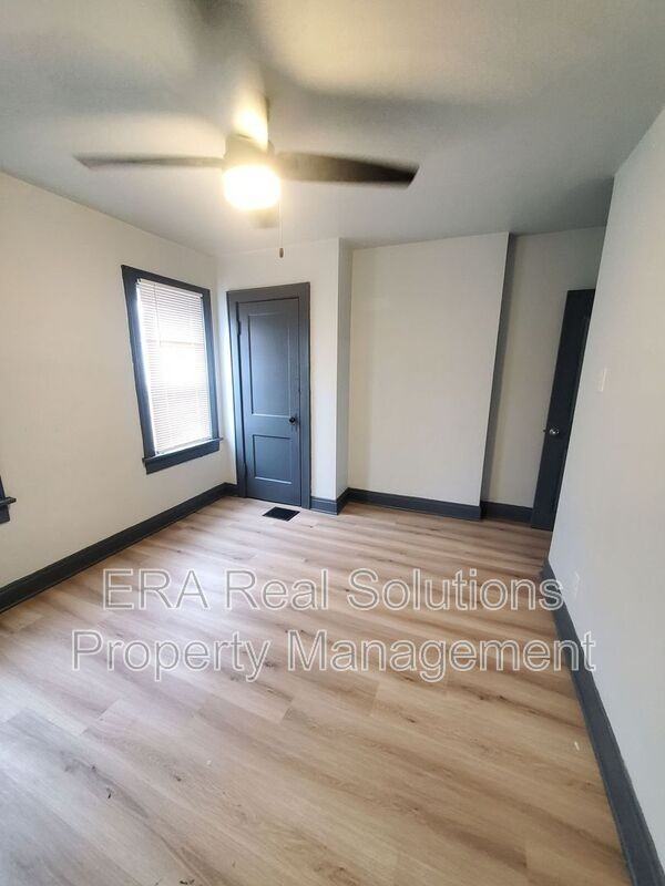 548 S Wayne Ave - Photo 5 of 27