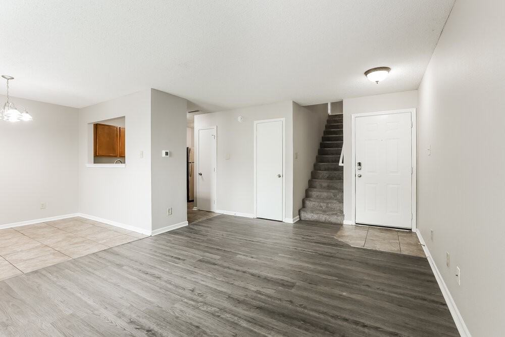 10969 Sweetsen Rd - Photo 4 of 17