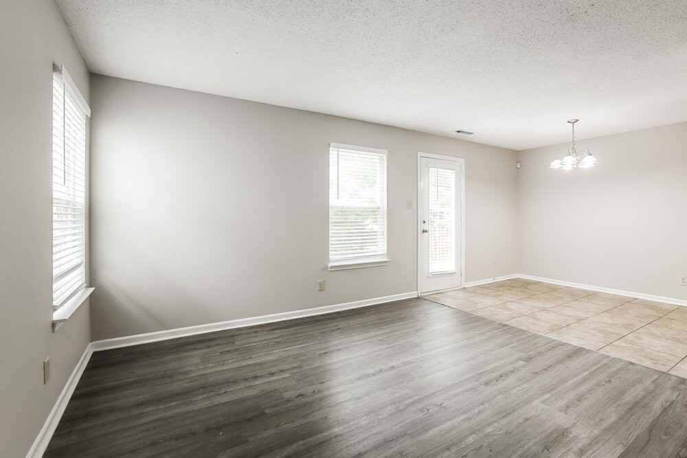 10969 Sweetsen Rd - Photo 5 of 17