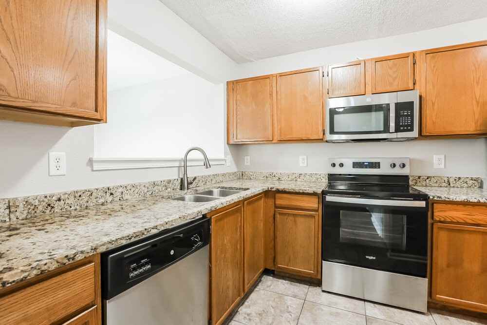 10969 Sweetsen Rd - Photo 7 of 17