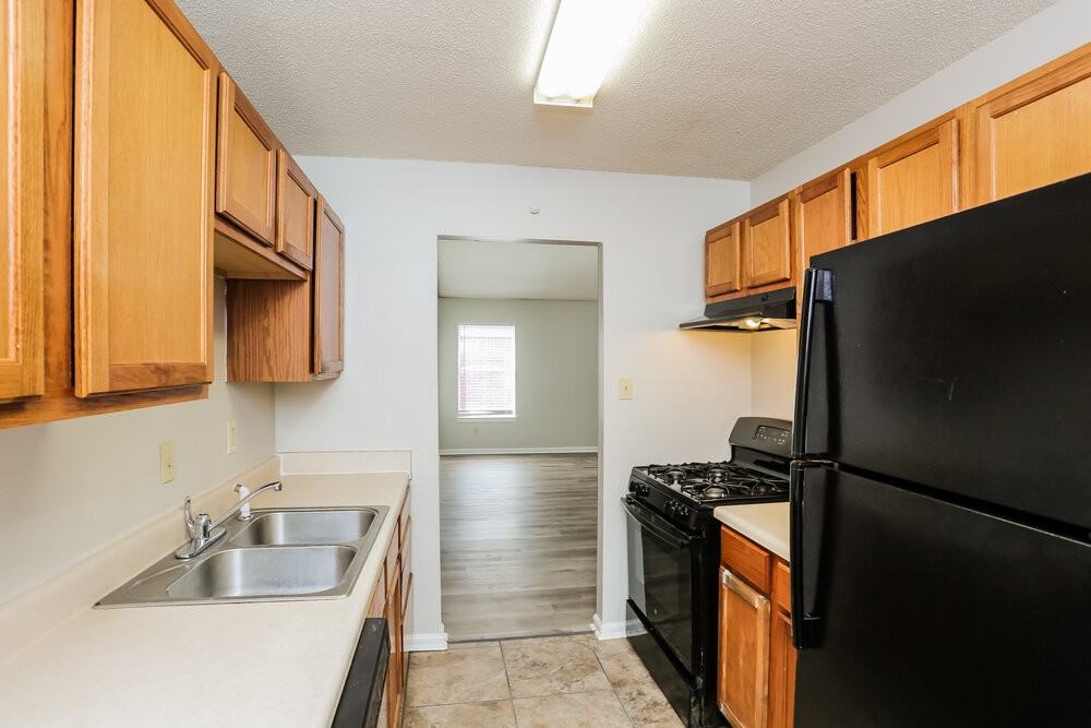5978 E Wagon Hill Rd - Photo 4 of 13