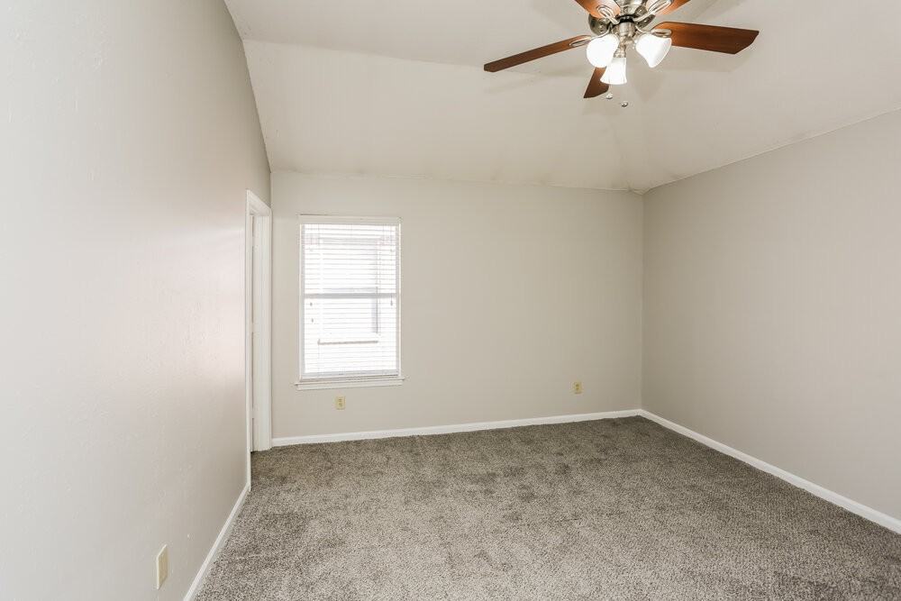 5978 E Wagon Hill Rd - Photo 6 of 13