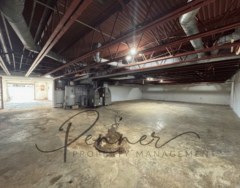 6310 Raytown Rd - Photo 2 of 3