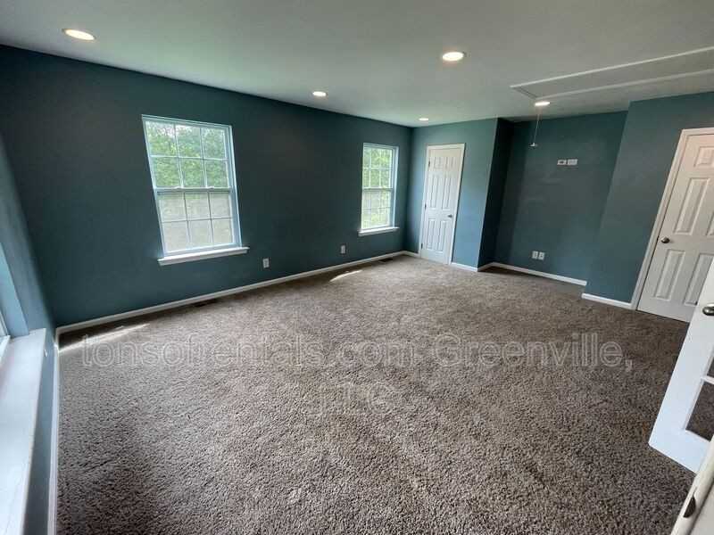 518 Amber Crest Ct - Photo 7 of 18