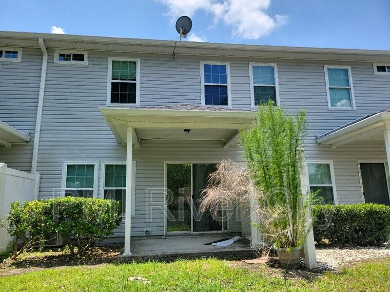 1605 Biscayne Bay Dr - Photo 2 of 11