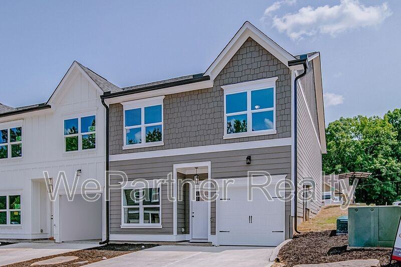6 N Rim Dr