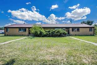 634 S Woodlawn Blvd - Photo 1 of 1