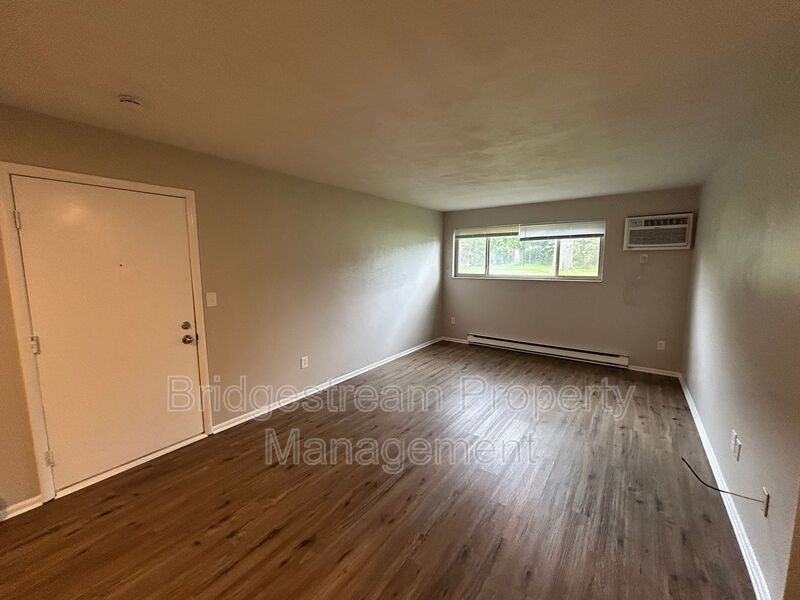 75 N Gebhart Church Rd #C - Photo 7 of 8