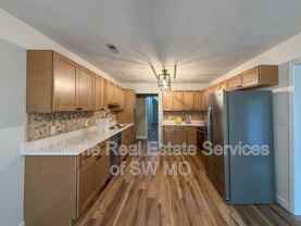 2624 E Cherry St - Photo 1 of 1