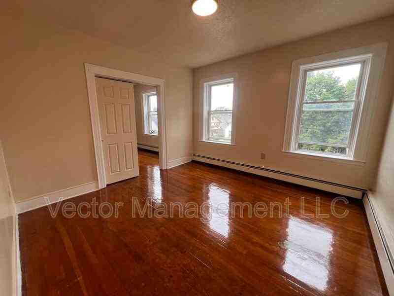 1166 Dixwell Ave - Photo 2 of 7