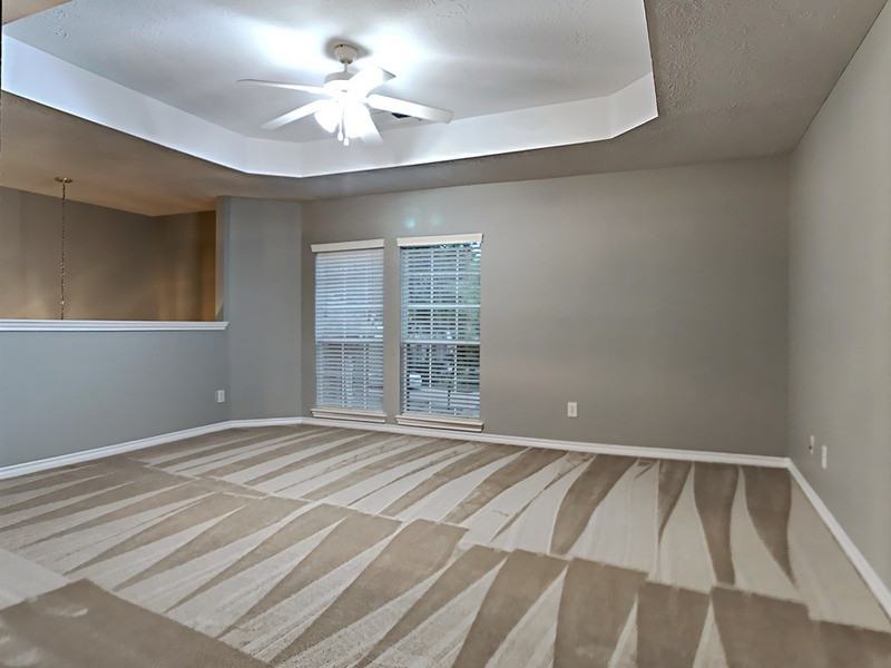 16539 Mesa Point Dr - Photo 4 of 22