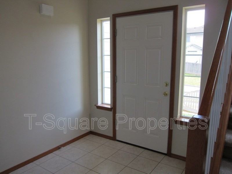 1929 144th Pl Sw - Photo 2 of 26