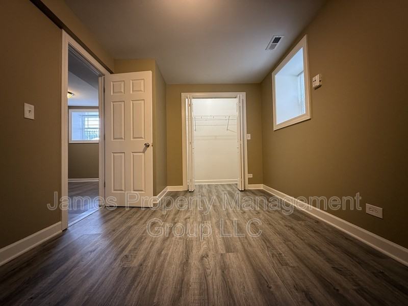 7349 S Emerald Ave - Photo 5 of 10