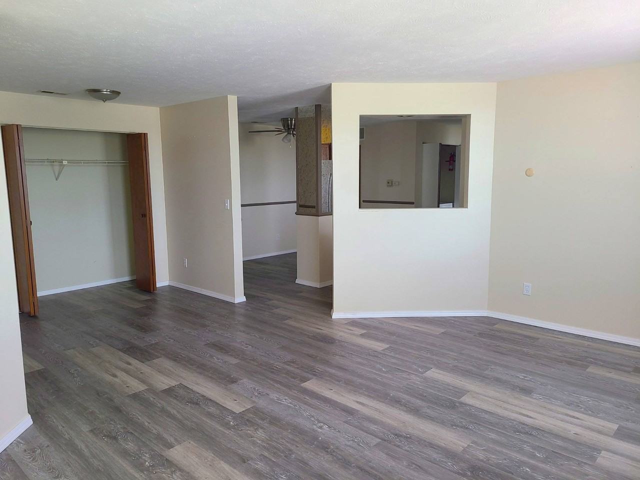 Francis Villas - Photo 7 of 13