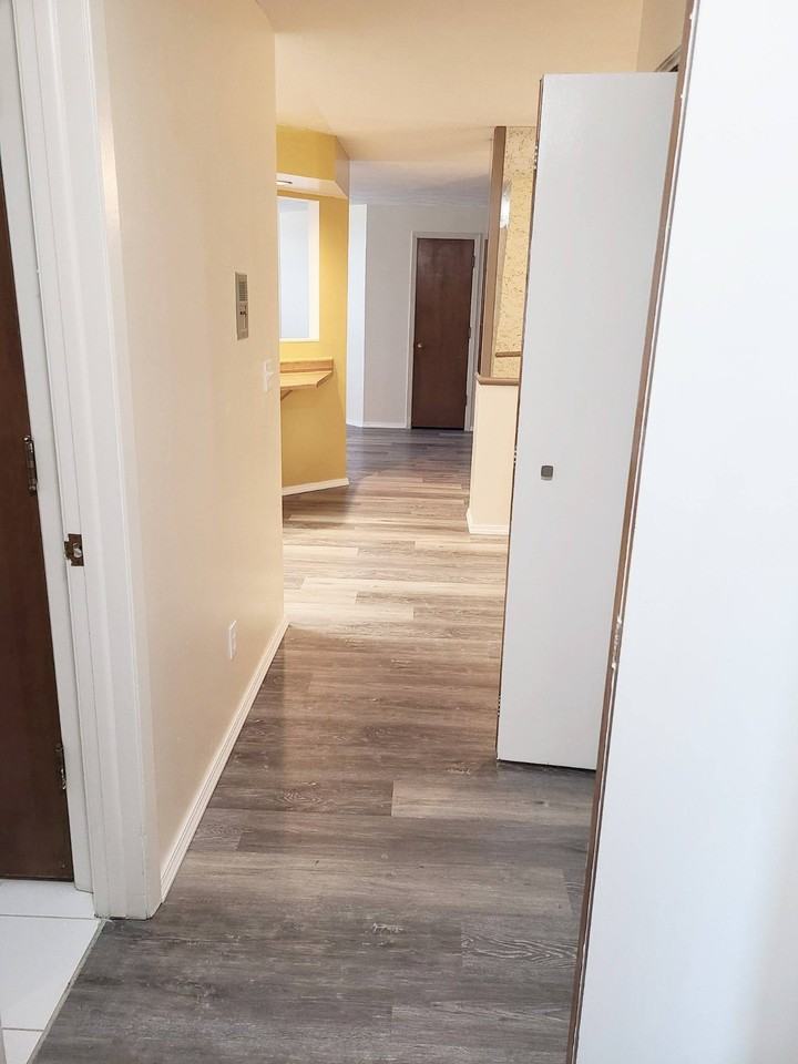 Francis Villas - Photo 4 of 13