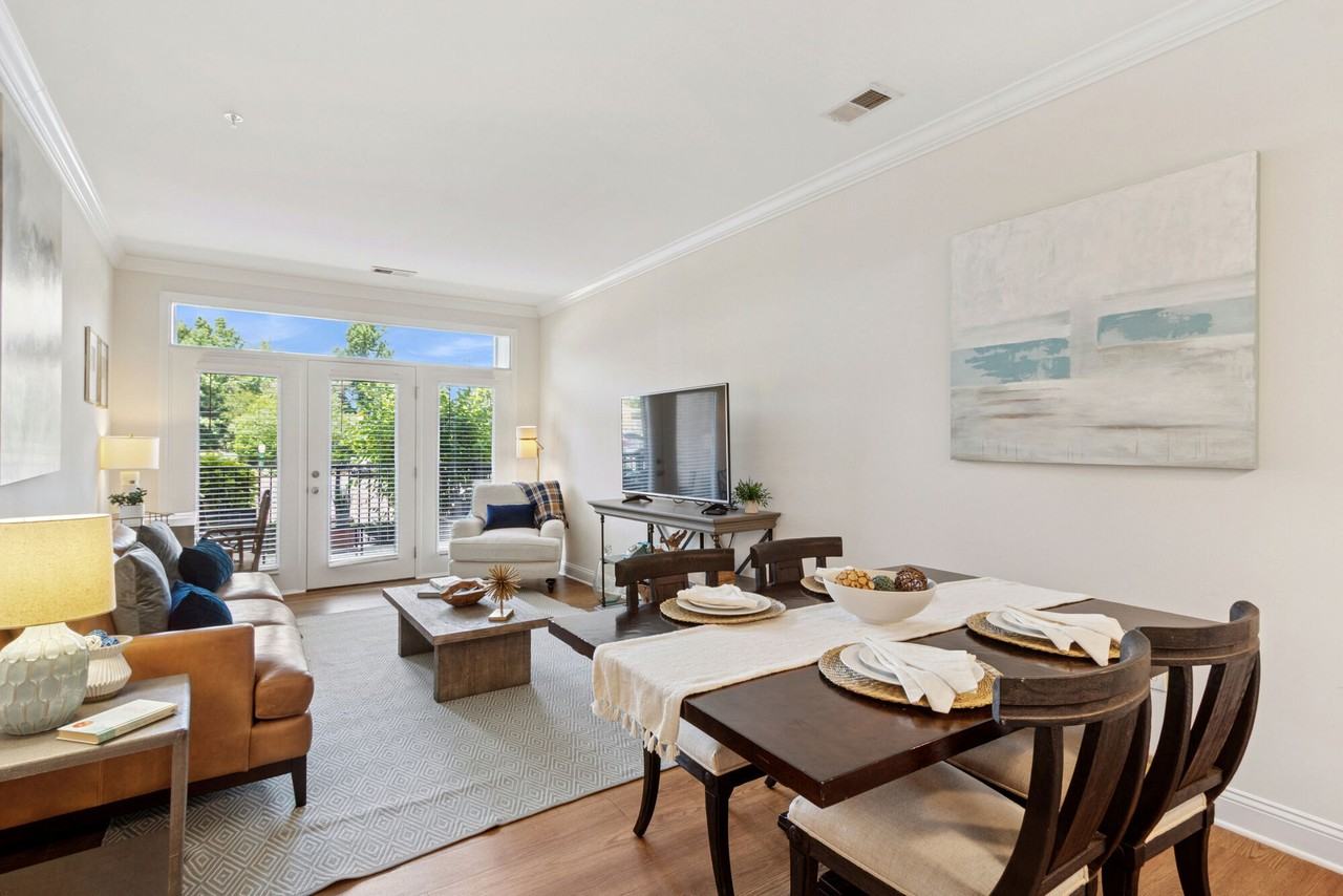 Encore North Apartments - Photo 5 of 37