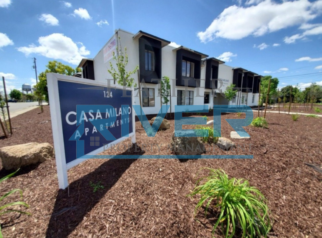 124 East 13th Street - Photo 4 of 6