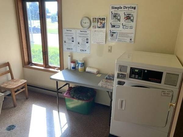 Happy Hollow - Photo 2 of 8