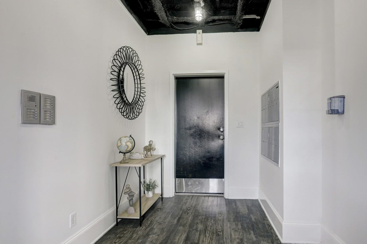 Shepherd Lofts - Photo 2 of 18